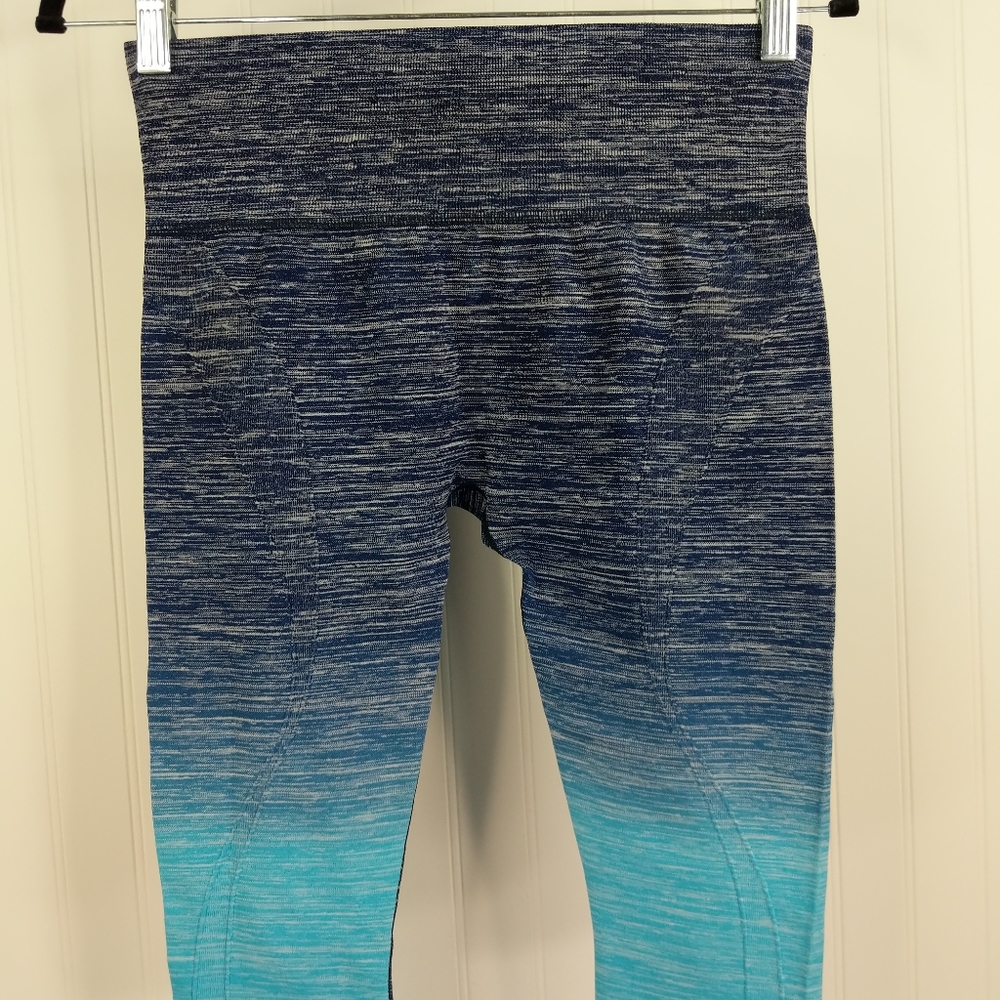 Electric Yoga Seamless Ombre Crop Leggings Xs/S View 3